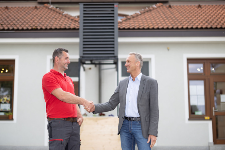 Christoph Prinz, Bürgermeister Stadtgemeinde Bad Vöslau und Kundendiensttechniker Hoval